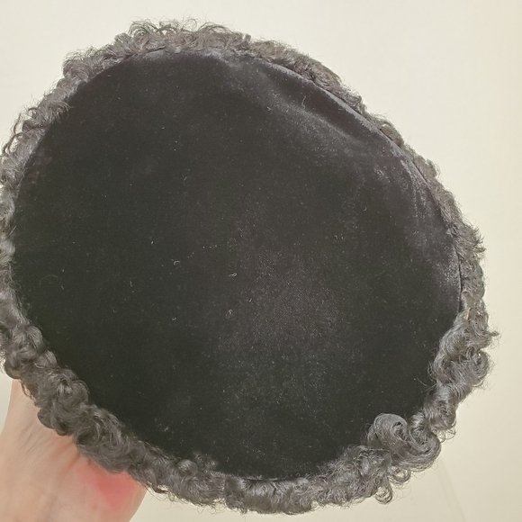40s 50s Black Persian Lamb & Velvet Cossack Style Pillbox Tilt Hat - Picture 11 of 16
